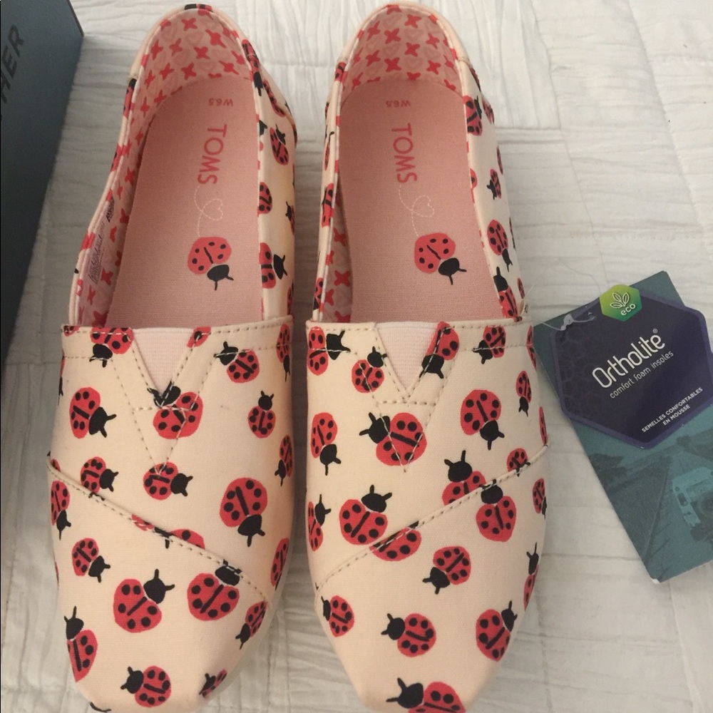 Toms Classic Creole Pink Love Bug Print